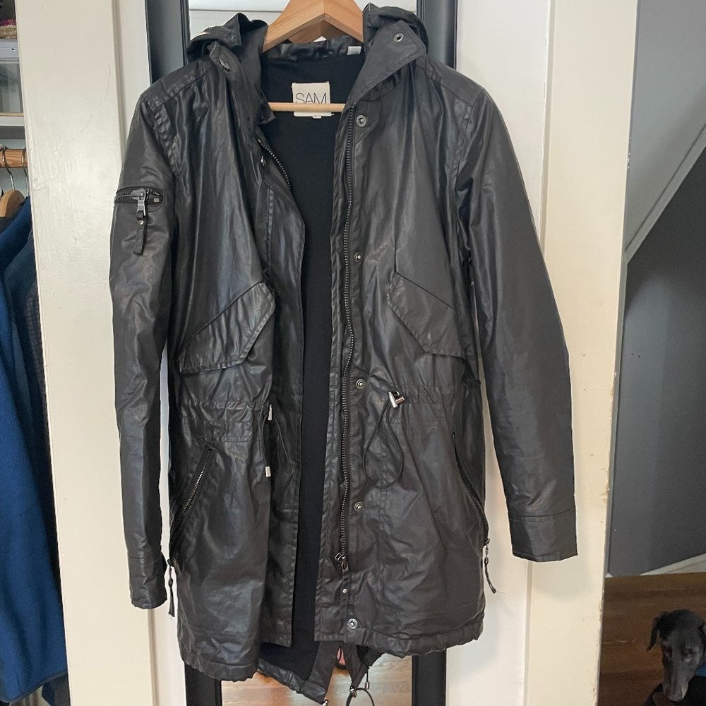 SAM. Hudson Fur Trim Hooded Parka in Carbon Black/Natural